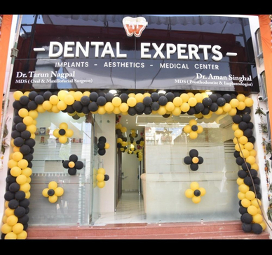 Slider image (3) Dr. A & T Dental Experts